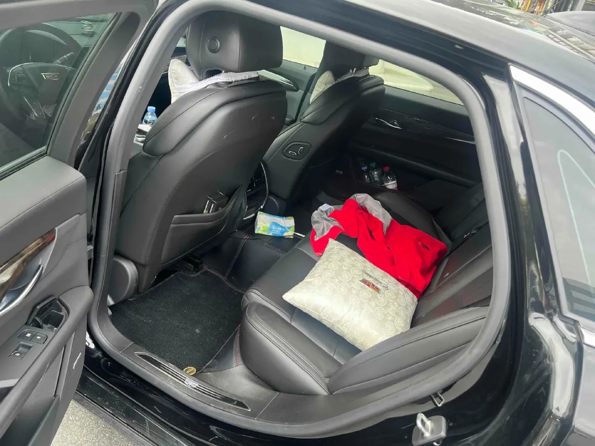 2022 Cadillac CT6 2.0T 237HP L4 10AT,autocango,china used car exporter,china ev exporter,chinese used car exporter,chinese used ev exporter