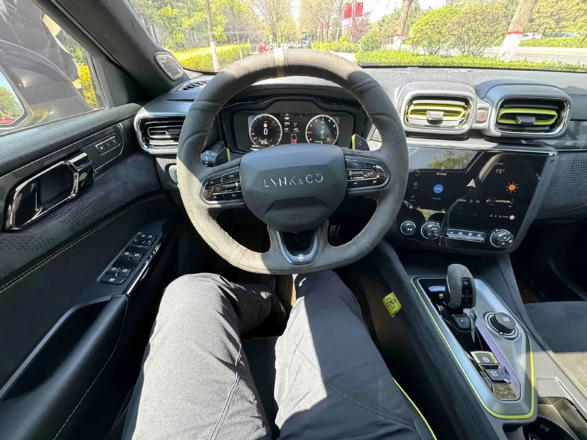 2020 LYNK&CO 03 2.0T 254HP L4 8AT,autocango,china used car exporter,china ev exporter,chinese used car exporter,chinese used ev exporter