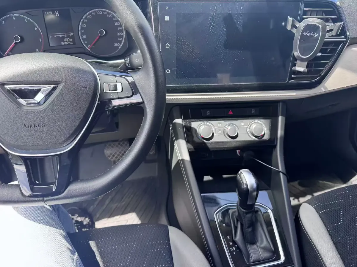 2022 Jetta VS5 1.4T 150HP L4 6AT,autocango,china used car exporter,china ev exporter,chinese used car exporter,chinese used ev exporter