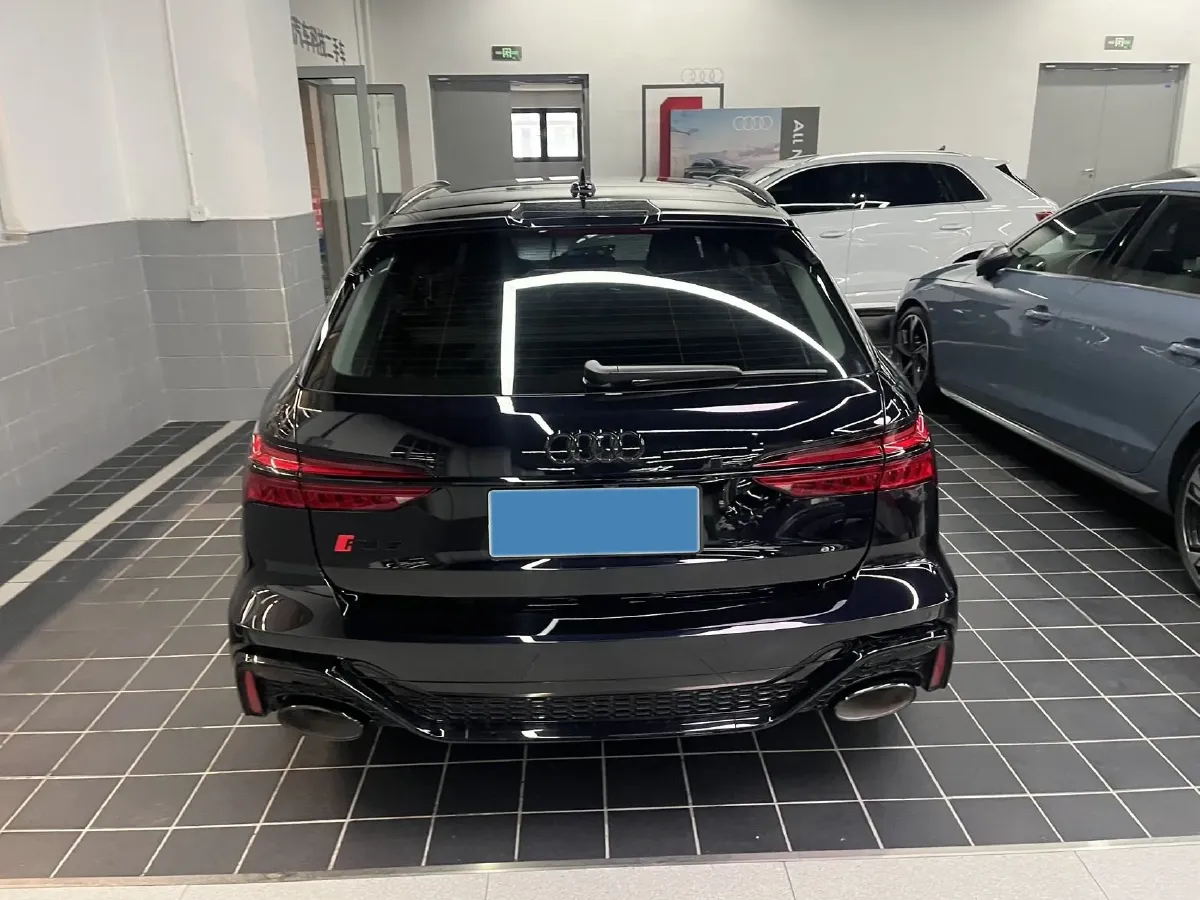 2024 Audi RS 6 4.0T 630HP V8 8AT,autocango,china used car exporter,china ev exporter,chinese used car exporter,chinese used ev exporter