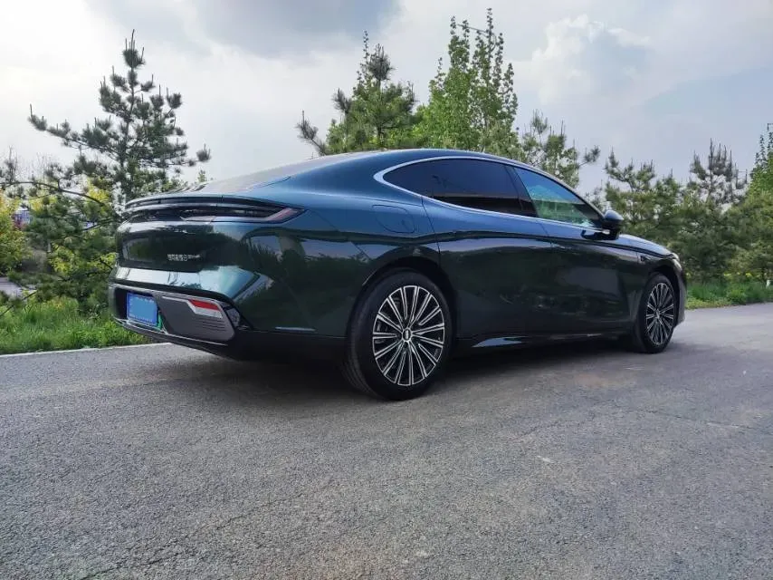 2025 Geely Galaxy Starshine 8 1.5T 163HP L4 3DHT PHEV 27.69KWH,autocango,china used car exporter,china ev exporter,chinese used car exporter,chinese used ev exporter