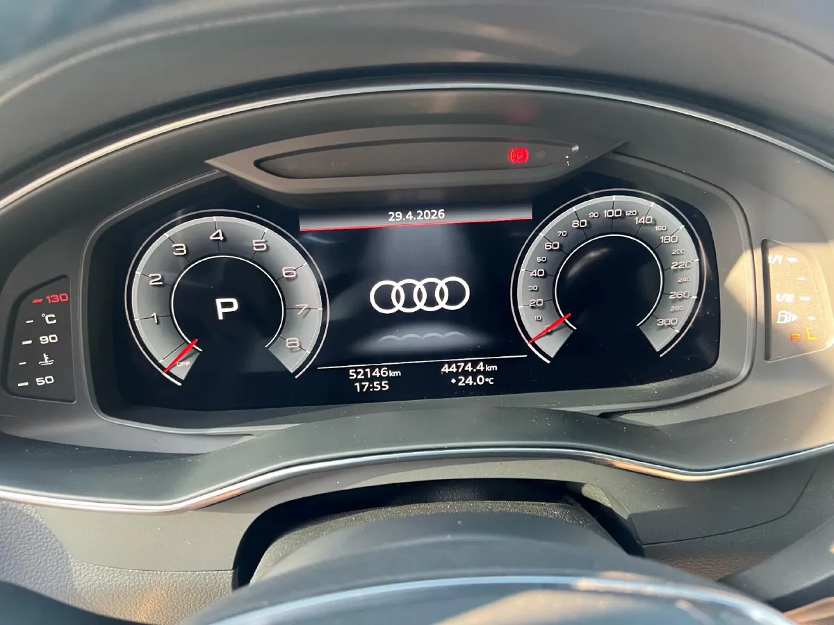 2023 Audi A6L 2.0T 245HP L4 7DCT,autocango,china used car exporter,china ev exporter,chinese used car exporter,chinese used ev exporter