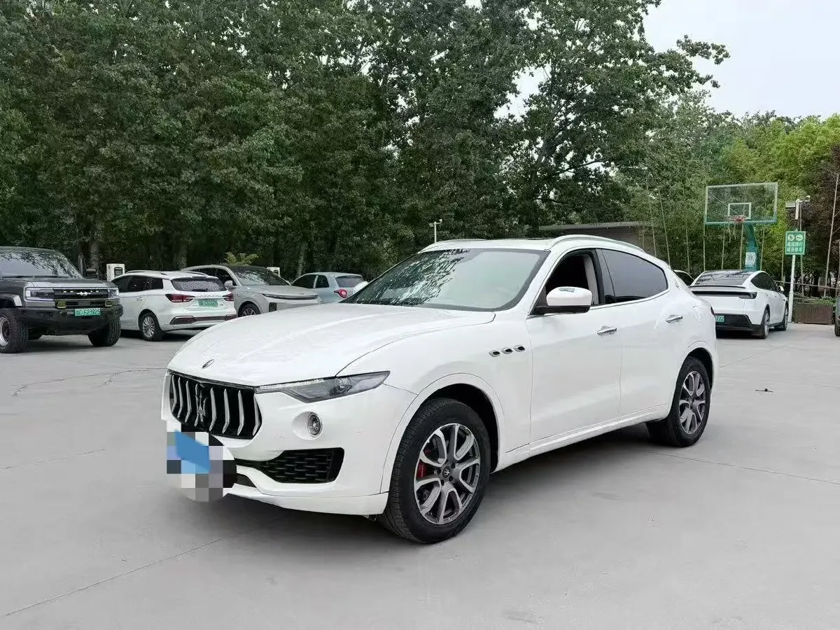 2018 Maserati Levante 3.0T 350HP V6 8AT,autocango,china used car exporter,china ev exporter,chinese used car exporter,chinese used ev exporter
