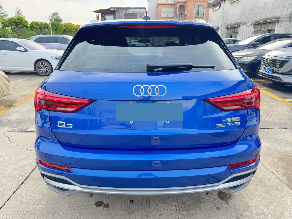 2022 Audi Q3 1.4T 150HP L4 7DCT,autocango,china used car exporter,china ev exporter,chinese used car exporter,chinese used ev exporter