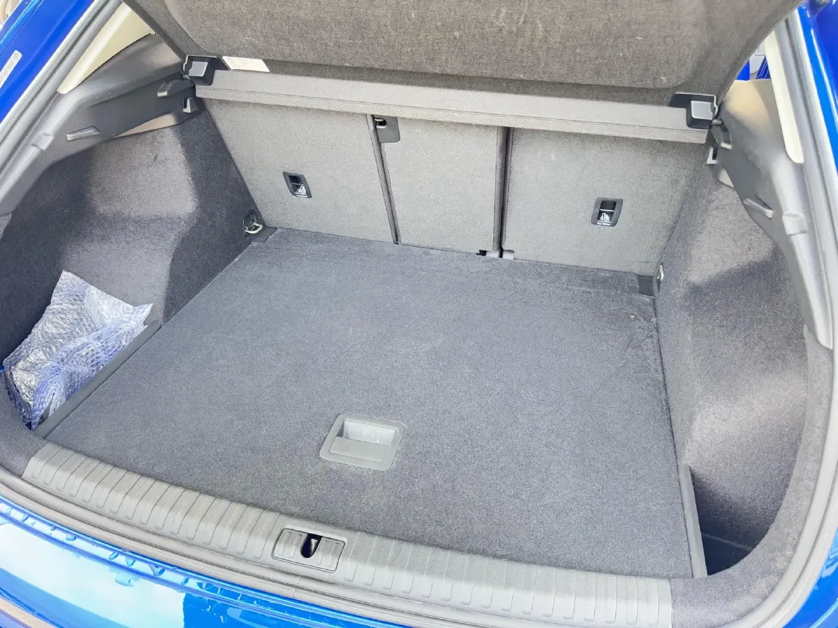 2022 Audi Q3 1.4T 150HP L4 7DCT,autocango,china used car exporter,china ev exporter,chinese used car exporter,chinese used ev exporter