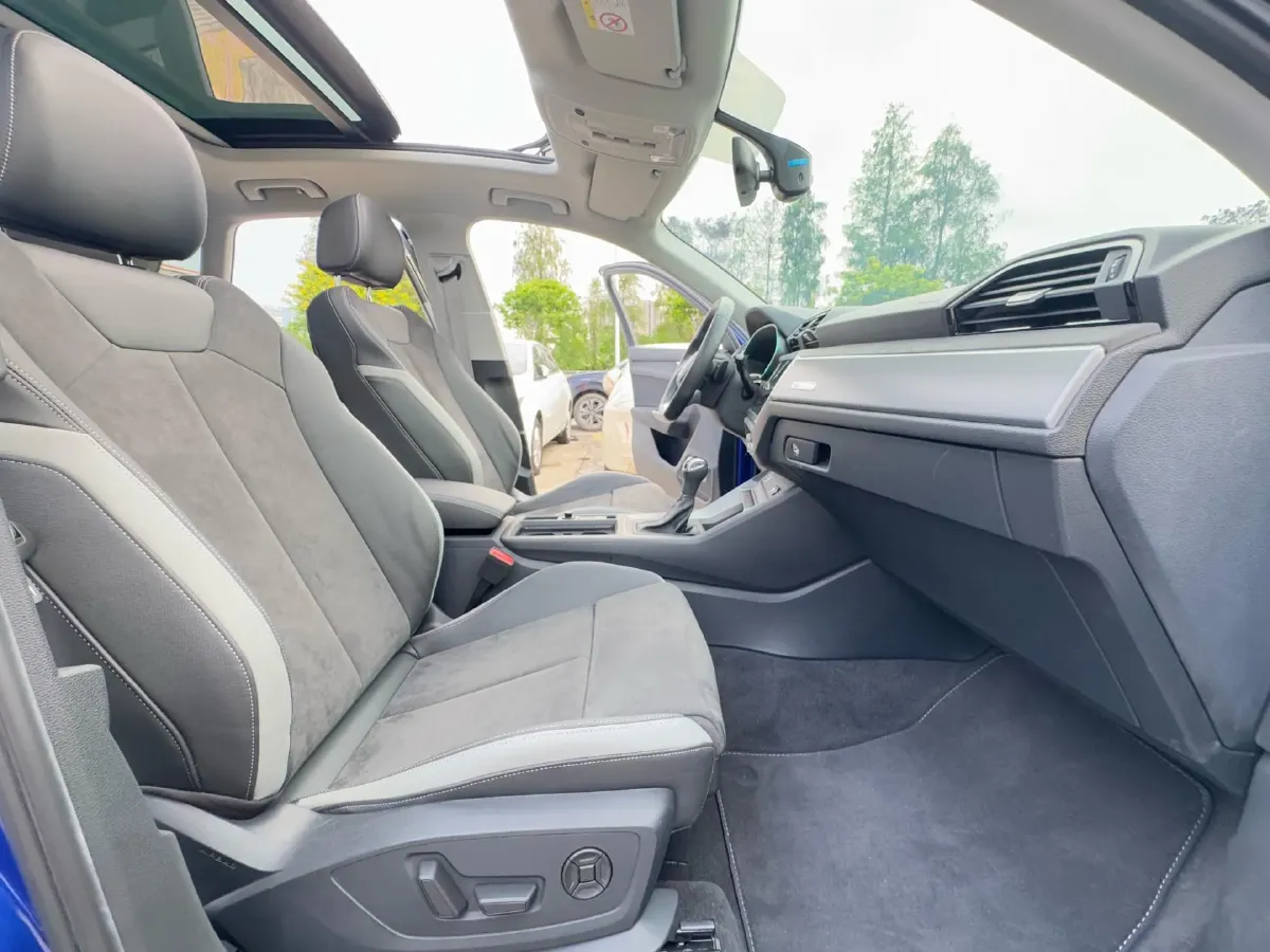 2022 Audi Q3 1.4T 150HP L4 7DCT,autocango,china used car exporter,china ev exporter,chinese used car exporter,chinese used ev exporter