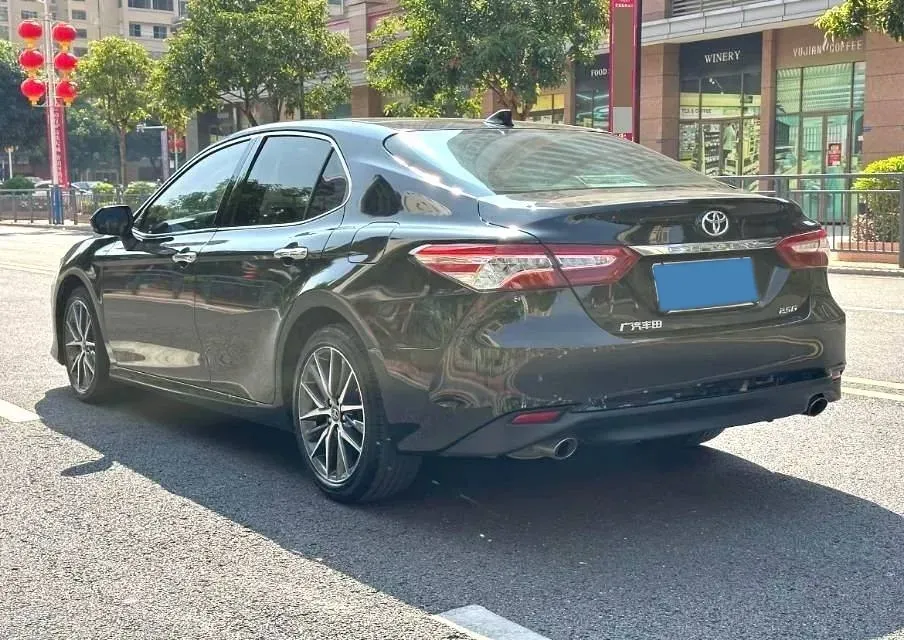 2021 Toyota Camry 2.5L 209HP L4 8AT,autocango,china used car exporter,china ev exporter,chinese used car exporter,chinese used ev exporter