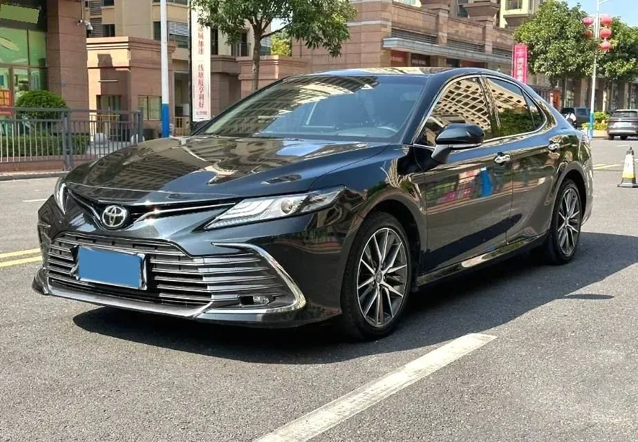 2021 Toyota Camry 2.5L 209HP L4 8AT,autocango,china used car exporter,china ev exporter,chinese used car exporter,chinese used ev exporter