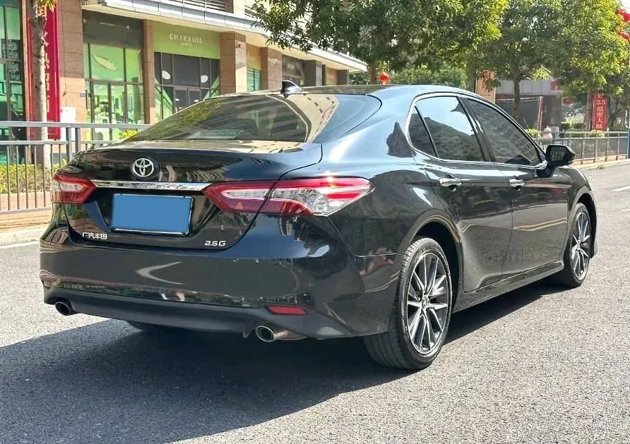 2021 Toyota Camry 2.5L 209HP L4 8AT,autocango,china used car exporter,china ev exporter,chinese used car exporter,chinese used ev exporter