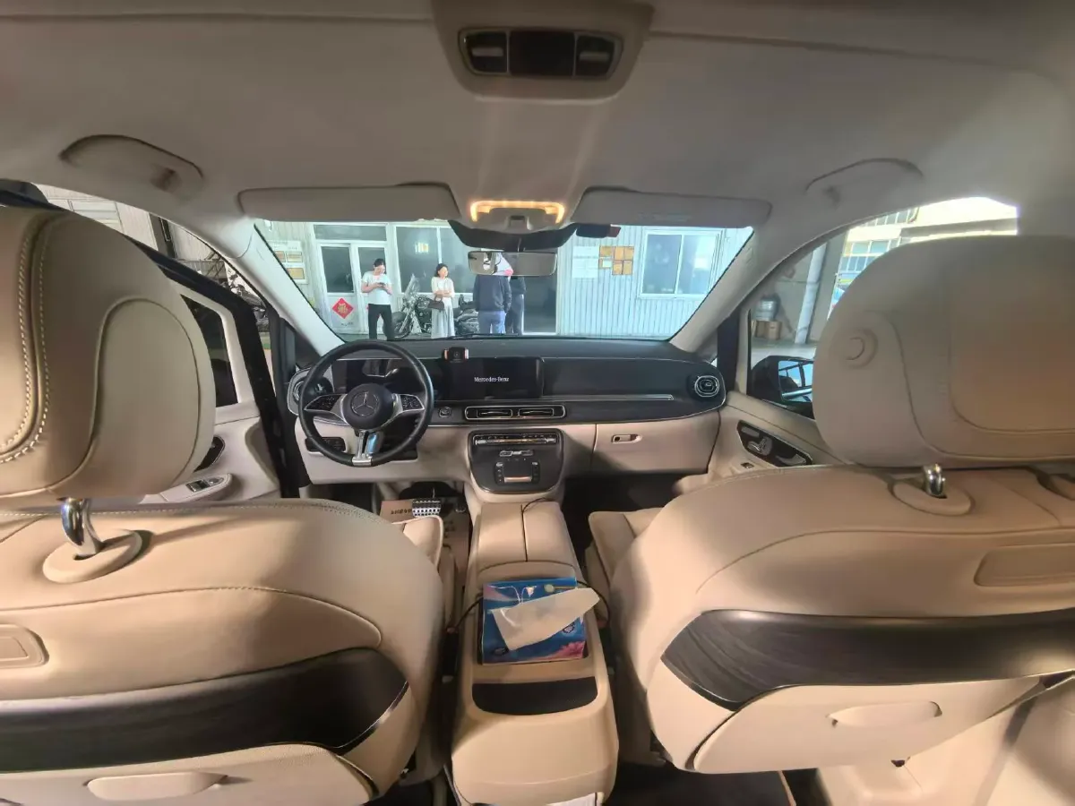 2024 Mercedes-Benz V Class 2.0T 231HP L4 9AT,autocango,china used car exporter,china ev exporter,chinese used car exporter,chinese used ev exporter