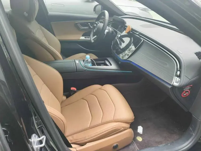 2024 Mercedes-Benz E Class 2.0T 258HP L4 9AT,autocango,china used car exporter,china ev exporter,chinese used car exporter,chinese used ev exporter