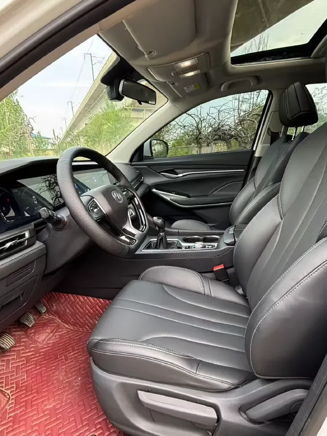 2020 ChangAn CS75 Plus 1.5T 178HP L4 6MT,autocango,china used car exporter,china ev exporter,chinese used car exporter,chinese used ev exporter