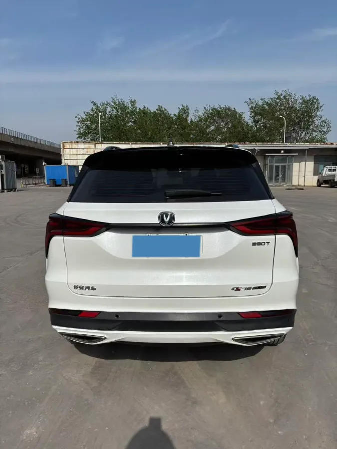 2020 ChangAn CS75 Plus 1.5T 178HP L4 6MT,autocango,china used car exporter,china ev exporter,chinese used car exporter,chinese used ev exporter