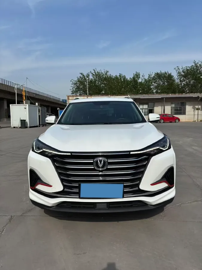 2020 ChangAn CS75 Plus 1.5T 178HP L4 6MT,autocango,china used car exporter,china ev exporter,chinese used car exporter,chinese used ev exporter