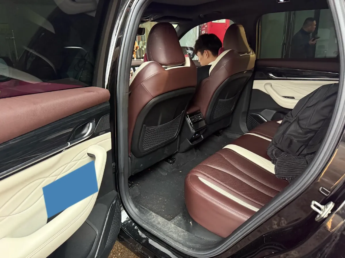 2021 Geely Monjaro 2.0T 218HP L4 7DCT,autocango,china used car exporter,china ev exporter,chinese used car exporter,chinese used ev exporter