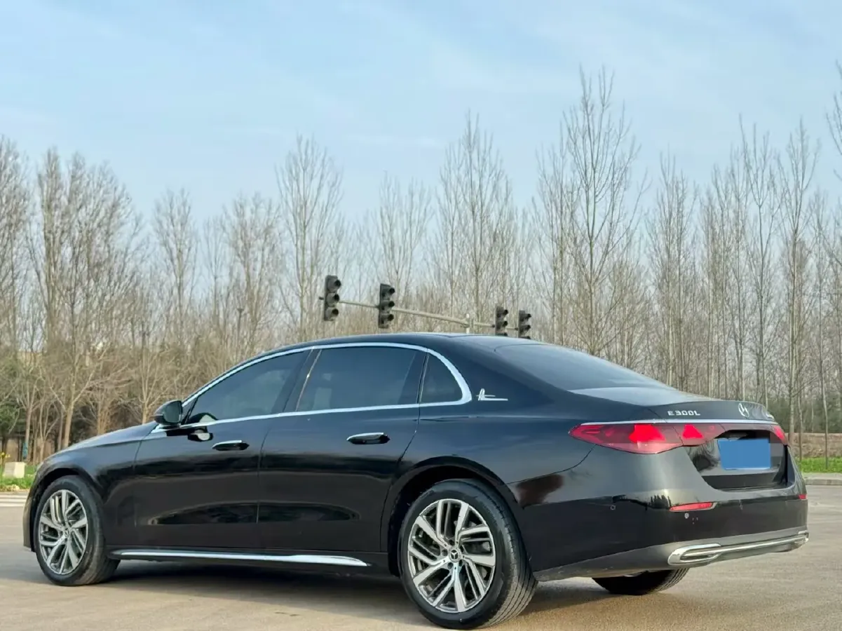 2024 Mercedes-Benz E Class 2.0T 258HP L4 9AT,autocango,china used car exporter,china ev exporter,chinese used car exporter,chinese used ev exporter