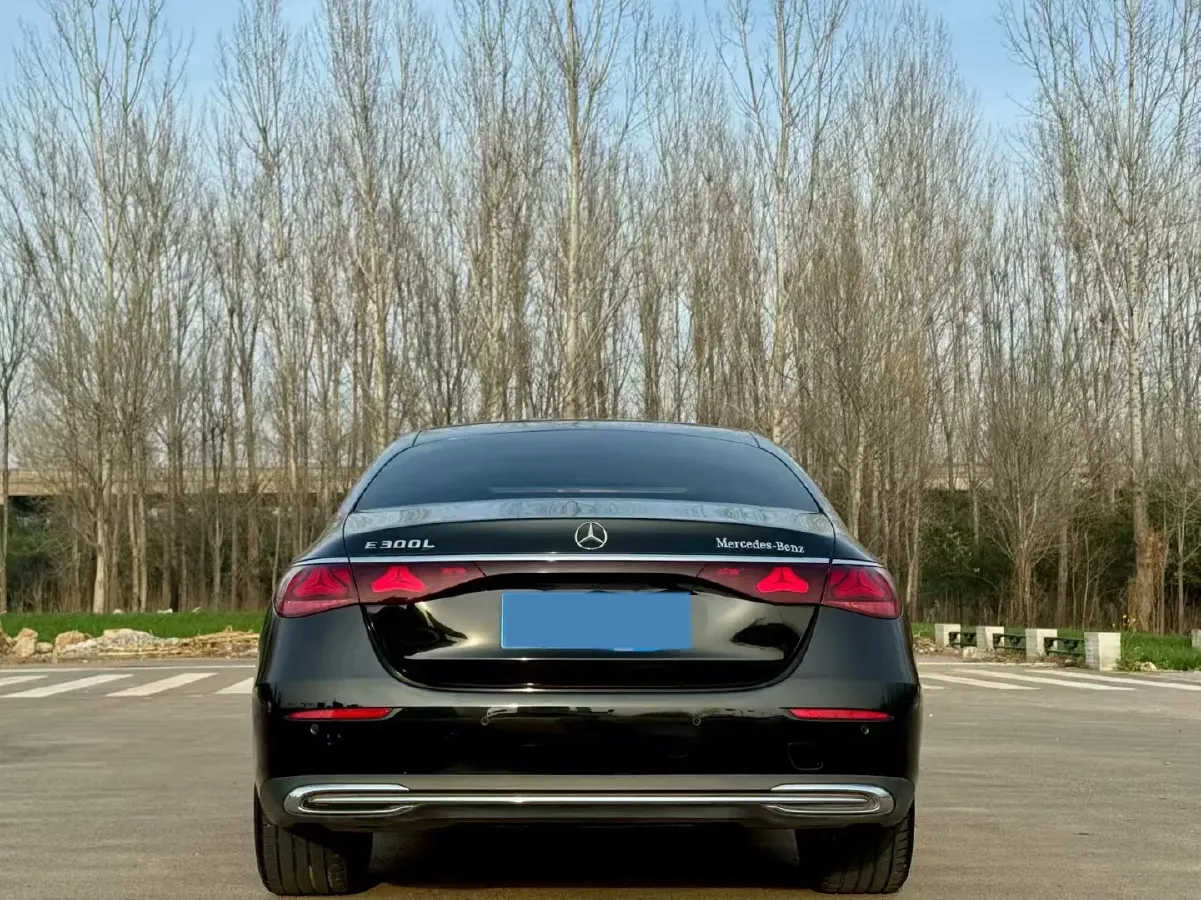 2024 Mercedes-Benz E Class 2.0T 258HP L4 9AT,autocango,china used car exporter,china ev exporter,chinese used car exporter,chinese used ev exporter