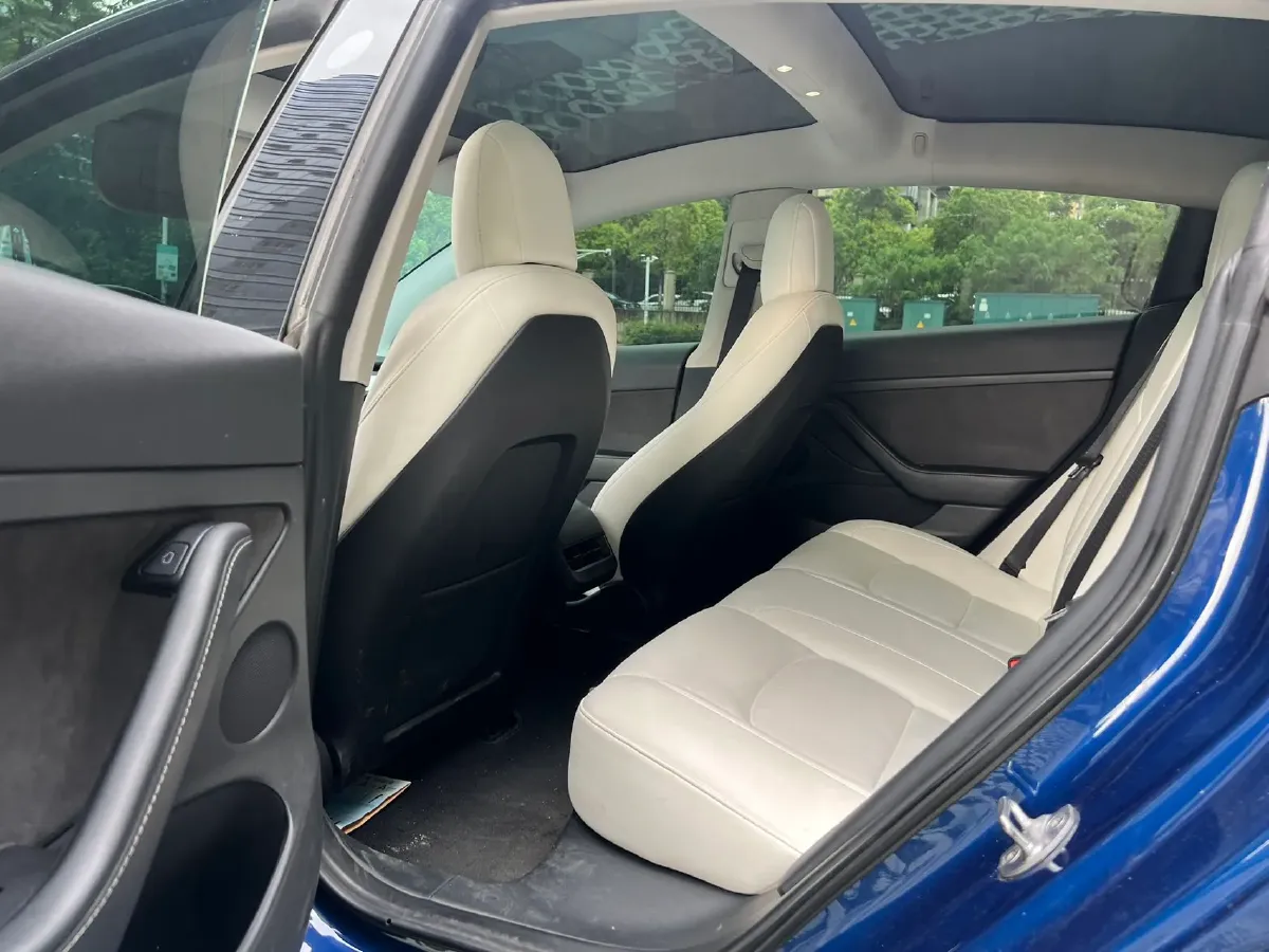 2022 Chevrolet Blazer 2.0T 237HP L4 9AT,autocango,china used car exporter,china ev exporter,chinese used car exporter,chinese used ev exporter