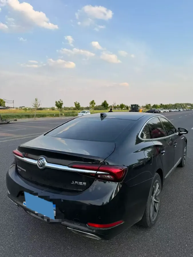 2019 Buick Larcosse 2.0T 241HP L4 9AT,autocango,china used car exporter,china ev exporter,chinese used car exporter,chinese used ev exporter