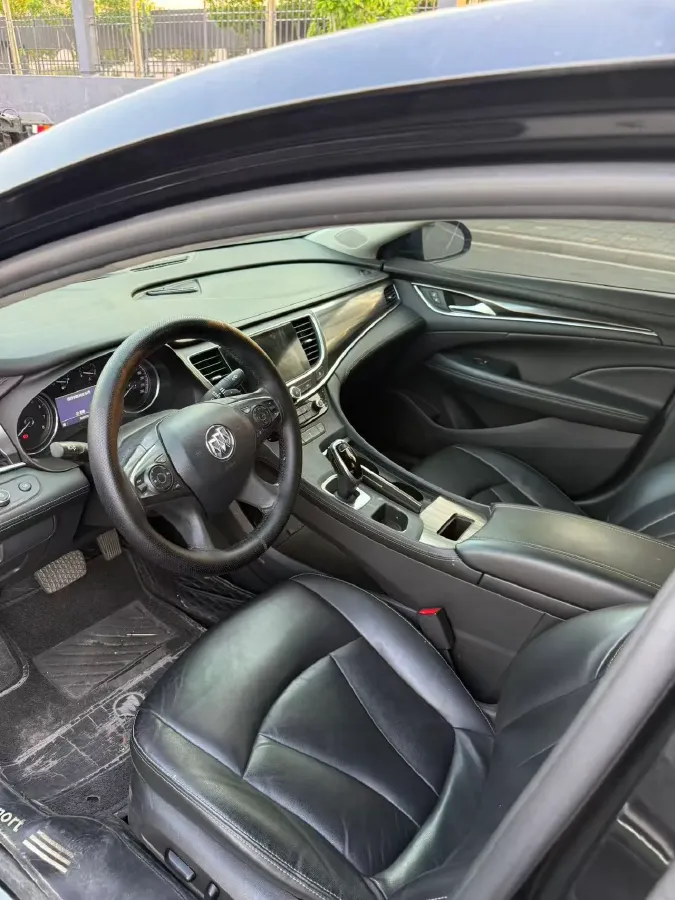 2019 Buick Larcosse 2.0T 241HP L4 9AT,autocango,china used car exporter,china ev exporter,chinese used car exporter,chinese used ev exporter