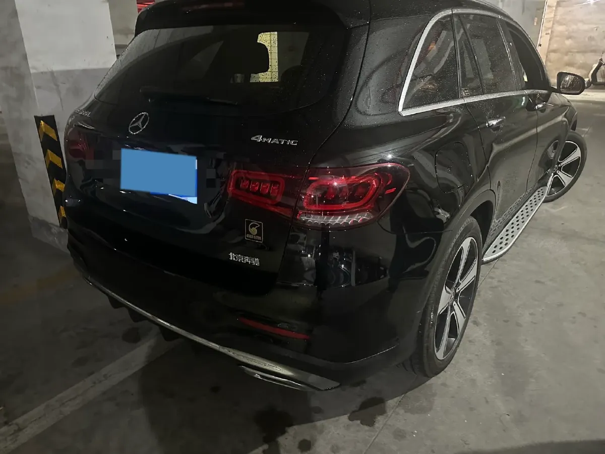2022 Mercedes-Benz GLC Class 2.0T 258HP L4 9AT,autocango,china used car exporter,china ev exporter,chinese used car exporter,chinese used ev exporter