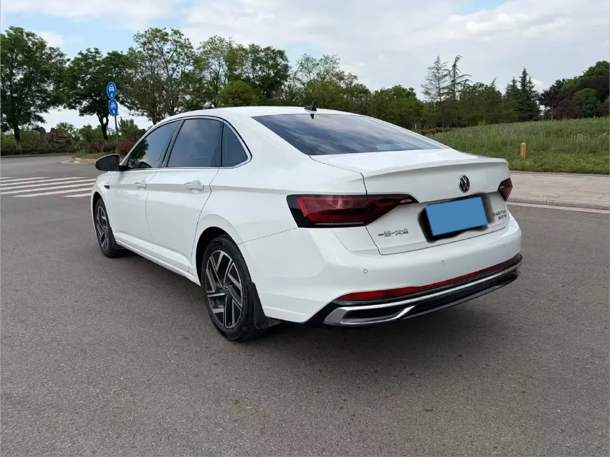 2023 Volkswagen Sagitar 1.5T 160HP L4 7DCT,autocango,china used car exporter,china ev exporter,chinese used car exporter,chinese used ev exporter