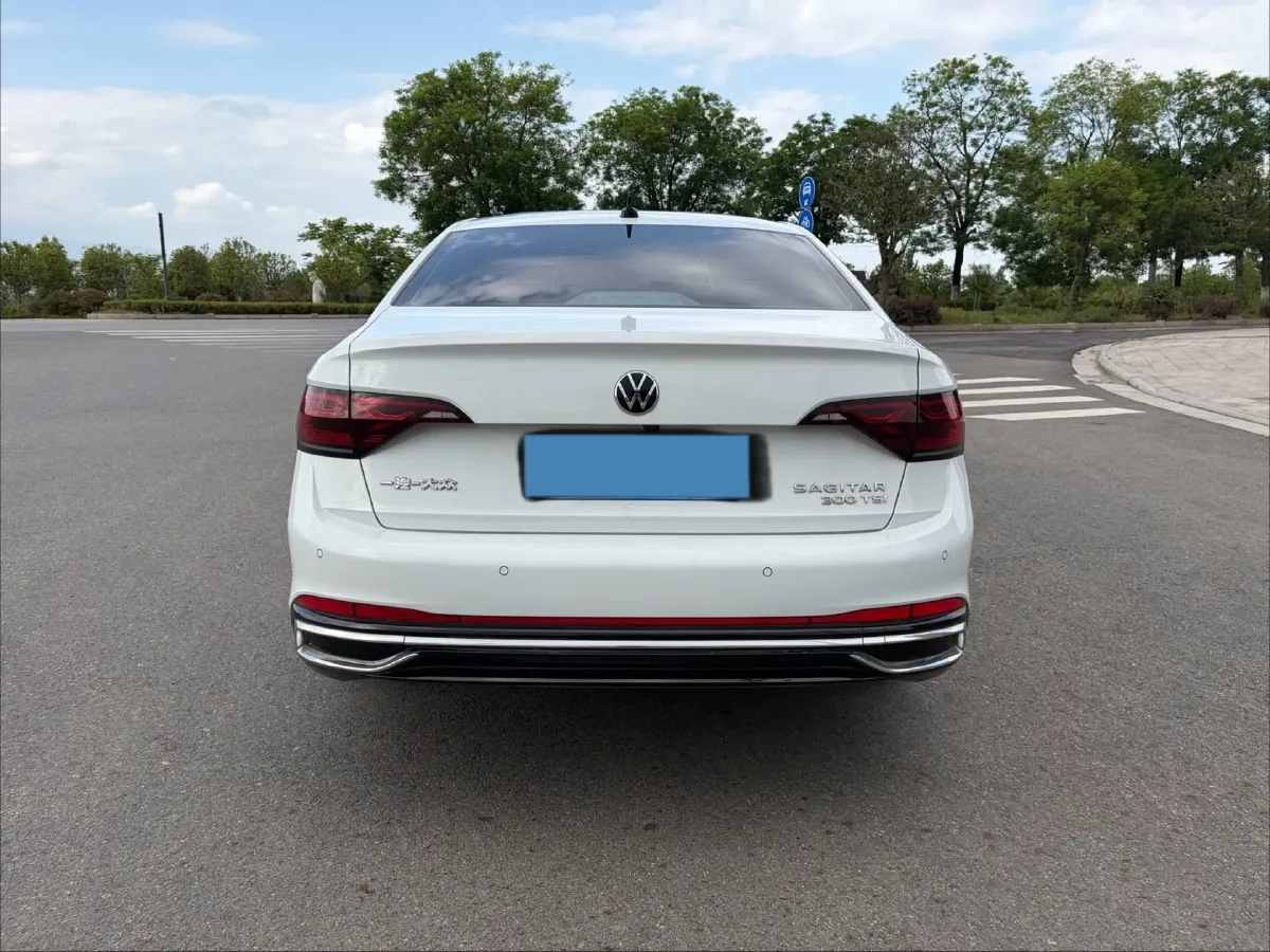 2023 Volkswagen Sagitar 1.5T 160HP L4 7DCT,autocango,china used car exporter,china ev exporter,chinese used car exporter,chinese used ev exporter