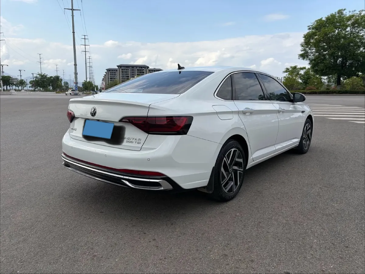 2023 Volkswagen Sagitar 1.5T 160HP L4 7DCT,autocango,china used car exporter,china ev exporter,chinese used car exporter,chinese used ev exporter