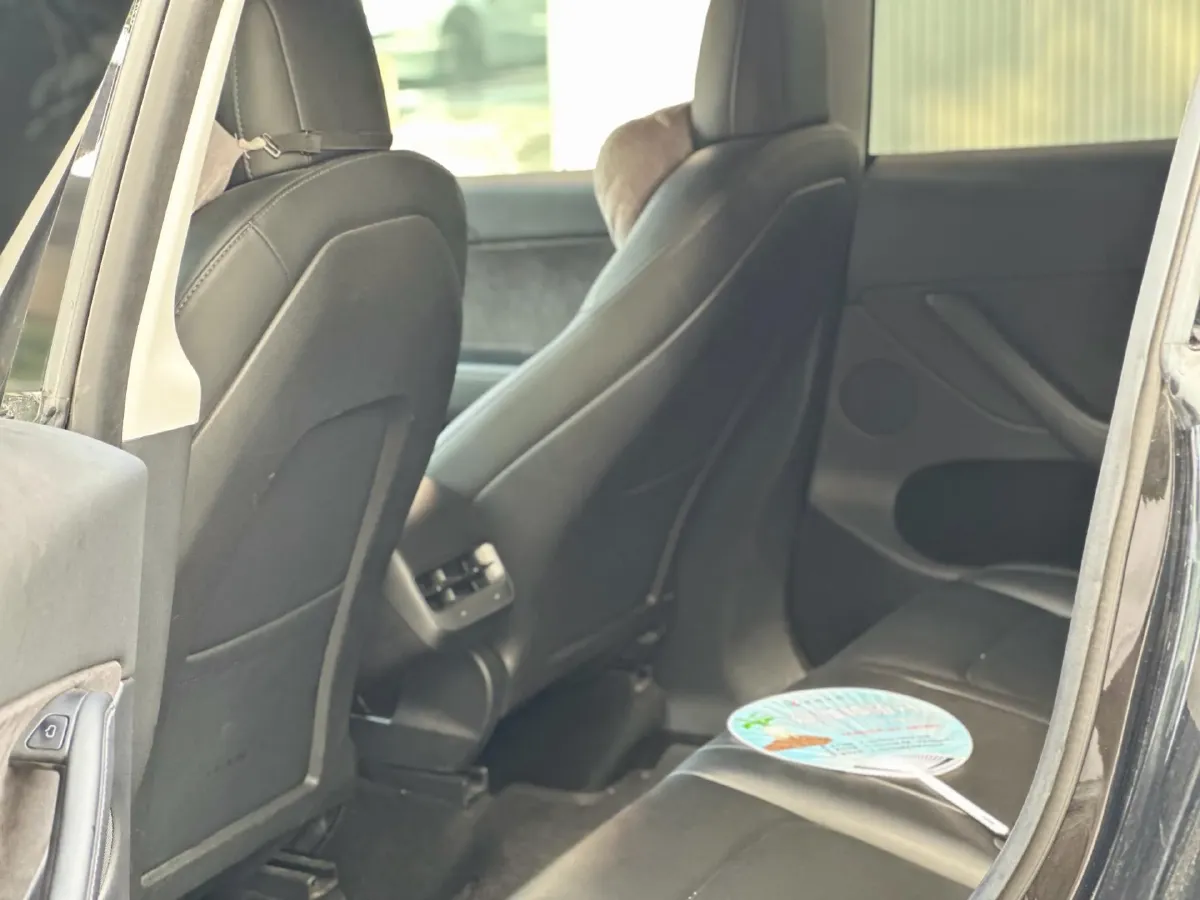 2021 Tesla Model Y BEV 60KWH,autocango,china used car exporter,china ev exporter,chinese used car exporter,chinese used ev exporter