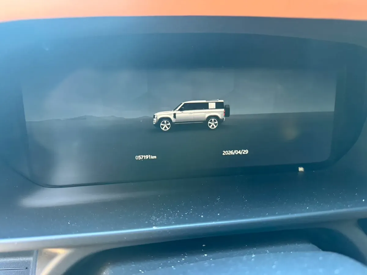 2023 Land Rover Defender 3.0T 400HP L6 8AT,autocango,china used car exporter,china ev exporter,chinese used car exporter,chinese used ev exporter