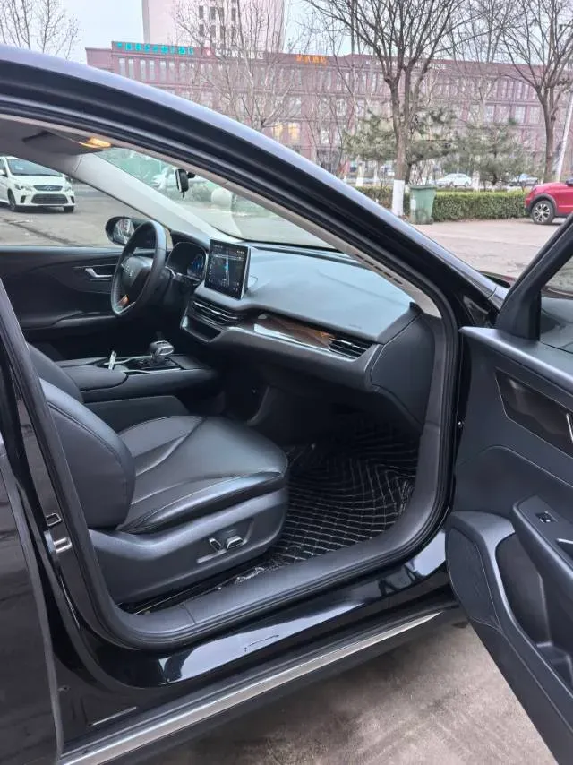 2022 HongQi E-QM5 BEV 54KWH,autocango,china used car exporter,china ev exporter,chinese used car exporter,chinese used ev exporter