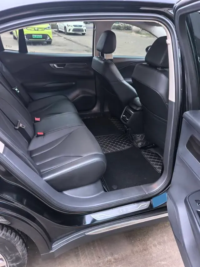 2022 HongQi E-QM5 BEV 54KWH,autocango,china used car exporter,china ev exporter,chinese used car exporter,chinese used ev exporter