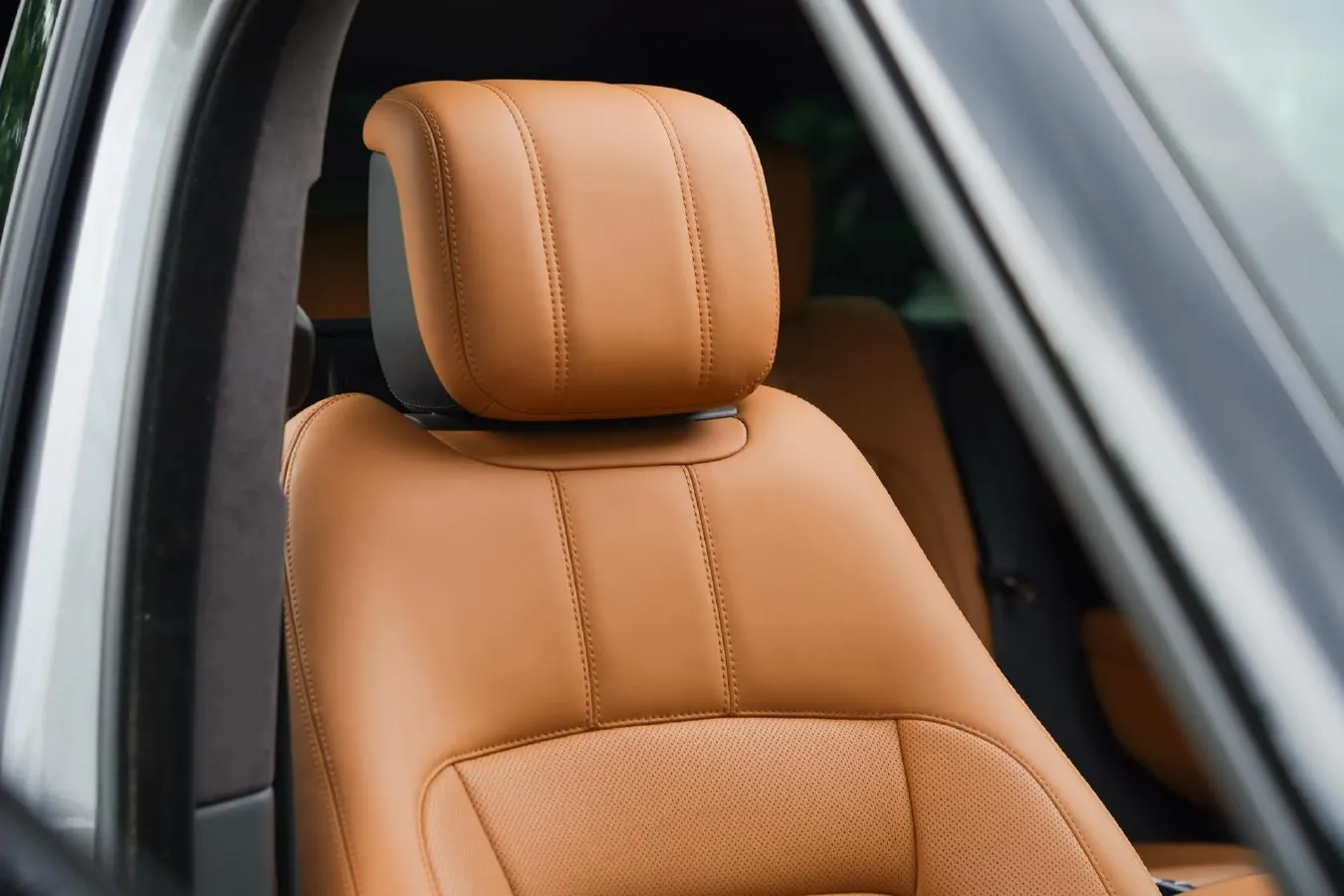 2021 Land Rover Range Rover 3.0T 400HP L6 8AT,autocango,china used car exporter,china ev exporter,chinese used car exporter,chinese used ev exporter