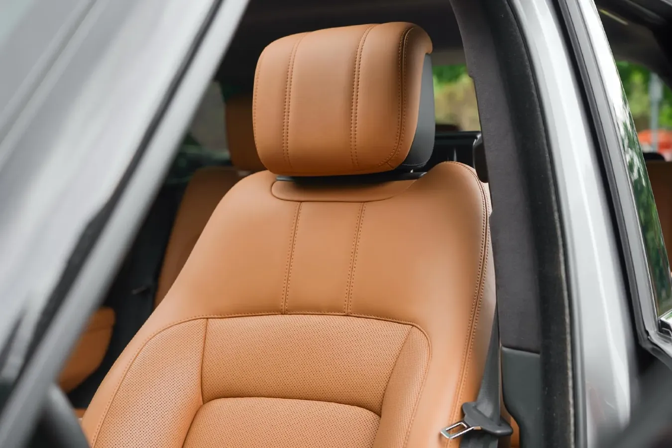 2021 Land Rover Range Rover 3.0T 400HP L6 8AT,autocango,china used car exporter,china ev exporter,chinese used car exporter,chinese used ev exporter