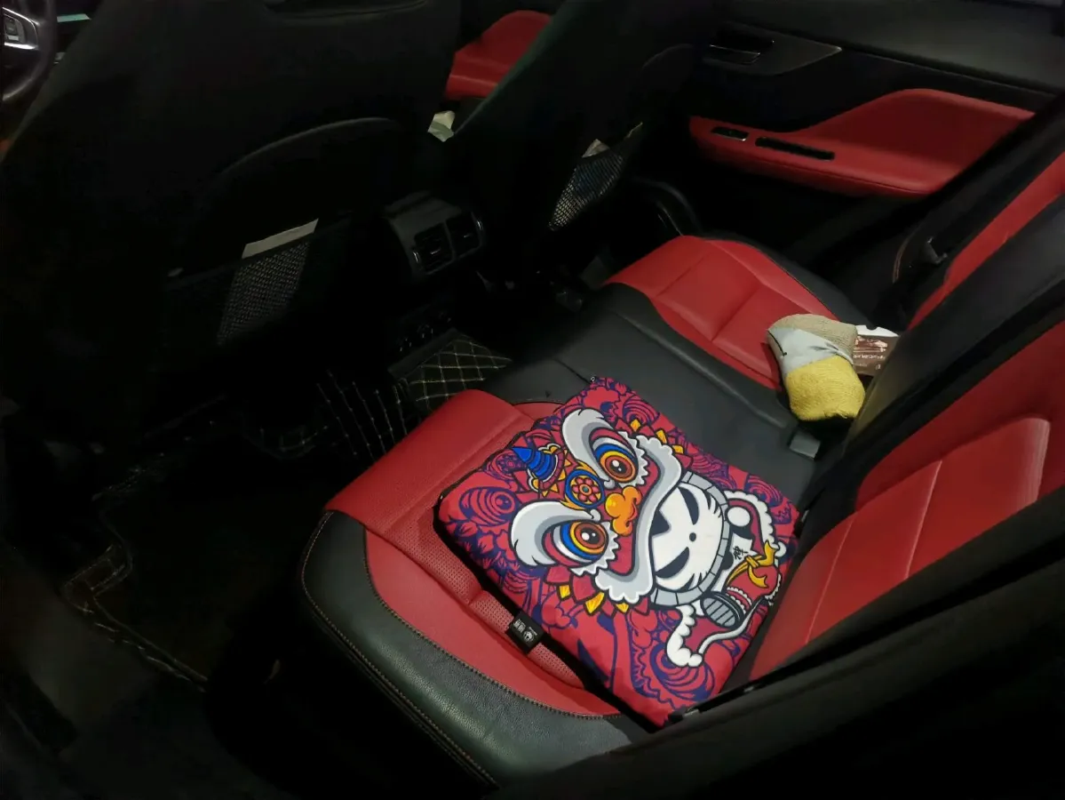 2020 Jaguar F-PACE 2.0T 250HP L4 8AT,autocango,china used car exporter,china ev exporter,chinese used car exporter,chinese used ev exporter