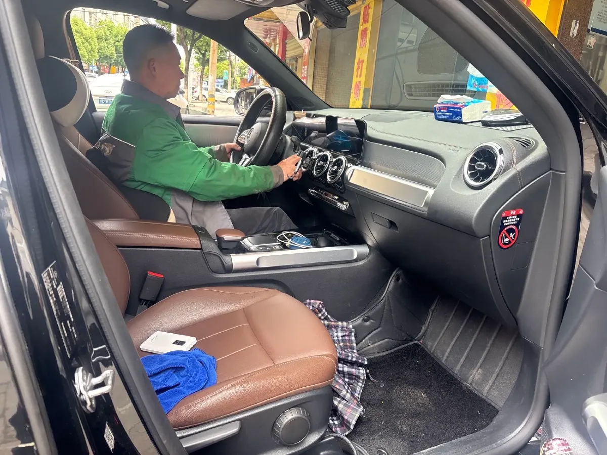 2022 Mercedes-Benz GLB Class 1.3T 163HP L4 7DCT,autocango,china used car exporter,china ev exporter,chinese used car exporter,chinese used ev exporter