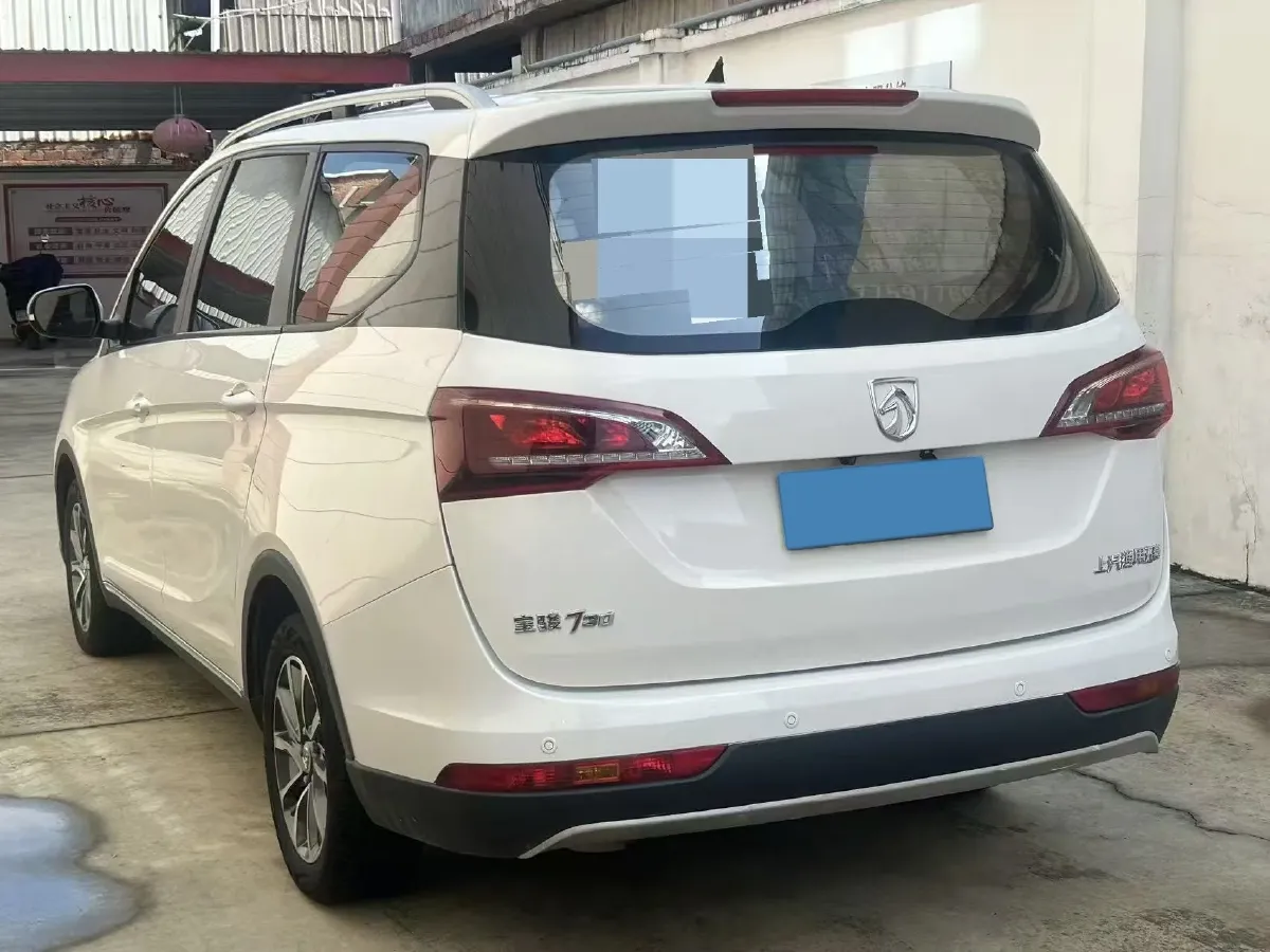 2019 BaoJun 730 1.5T 151HP L4 CVT,autocango,china used car exporter,china ev exporter,chinese used car exporter,chinese used ev exporter