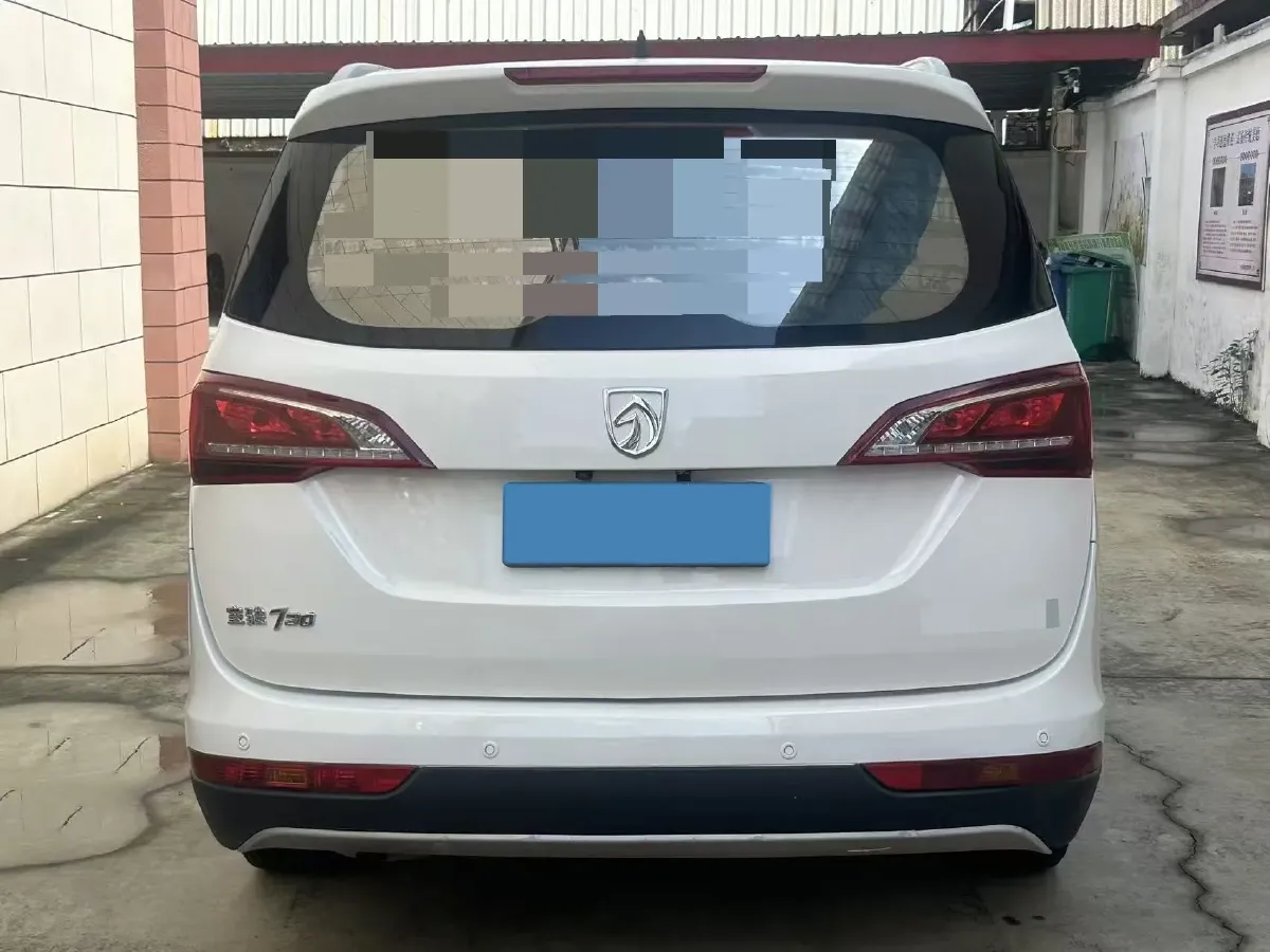 2019 BaoJun 730 1.5T 151HP L4 CVT,autocango,china used car exporter,china ev exporter,chinese used car exporter,chinese used ev exporter