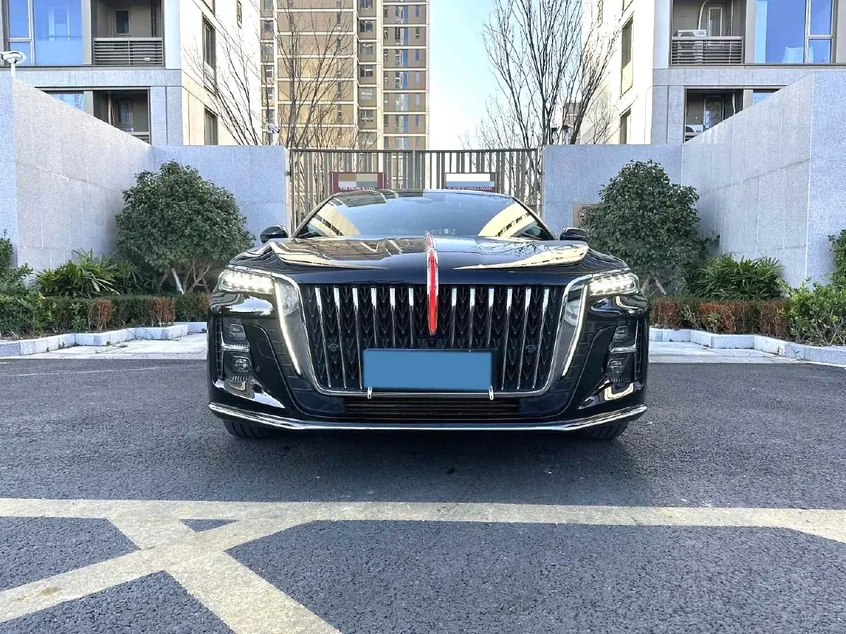 2024 HongQi H5 1.5T 169HP L4 1DHT Hybrid,autocango,china used car exporter,china ev exporter,chinese used car exporter,chinese used ev exporter