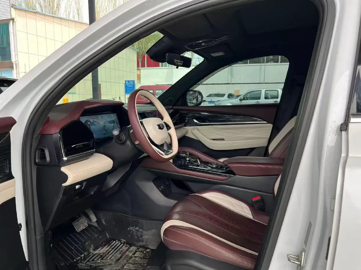 2021 Geely Monjaro 2.0T 218HP L4 7DCT,autocango,china used car exporter,china ev exporter,chinese used car exporter,chinese used ev exporter