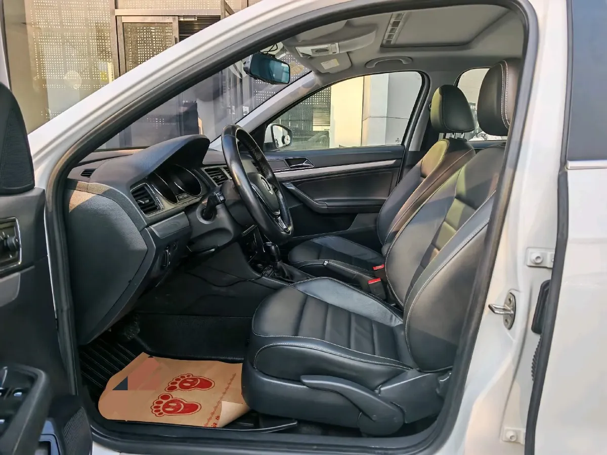 2017 Buick Excelle 1.5L 114HP L4 6AT,autocango,china used car exporter,china ev exporter,chinese used car exporter,chinese used ev exporter