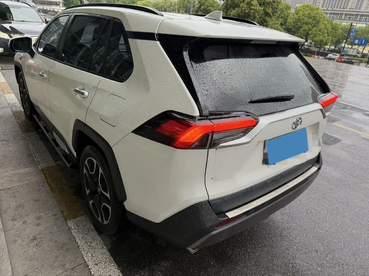 2020 Toyota RAV4 2.0L 171HP L4 CVT,autocango,china used car exporter,china ev exporter,chinese used car exporter,chinese used ev exporter