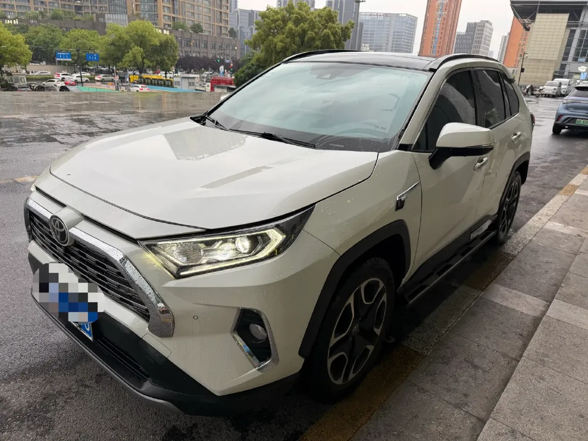 2020 Toyota RAV4 2.0L 171HP L4 CVT,autocango,china used car exporter,china ev exporter,chinese used car exporter,chinese used ev exporter