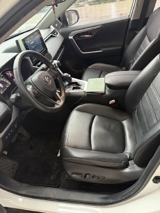 2020 Toyota RAV4 2.0L 171HP L4 CVT,autocango,china used car exporter,china ev exporter,chinese used car exporter,chinese used ev exporter