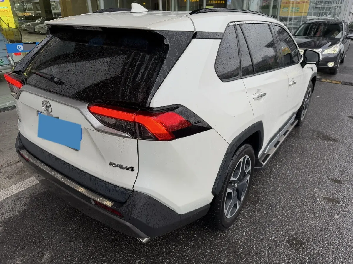 2020 Toyota RAV4 2.0L 171HP L4 CVT,autocango,china used car exporter,china ev exporter,chinese used car exporter,chinese used ev exporter