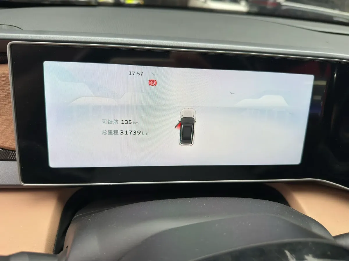 2023 Geely ICON 1.5T 181HP L4 7DCT,autocango,china used car exporter,china ev exporter,chinese used car exporter,chinese used ev exporter