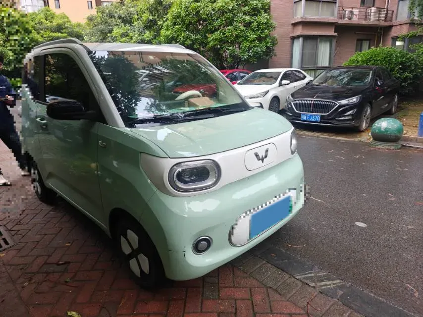 2024 WuLing HongGuang MINI EV BEV 17.3KWH,autocango,china used car exporter,china ev exporter,chinese used car exporter,chinese used ev exporter