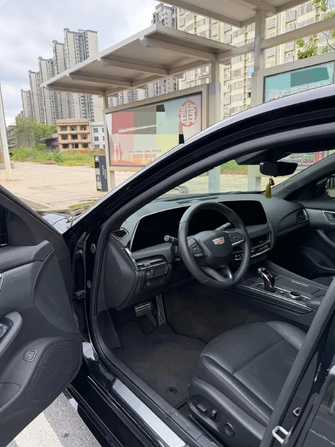 2024 Cadillac CT5 2.0T 237HP L4 10AT,autocango,china used car exporter,china ev exporter,chinese used car exporter,chinese used ev exporter