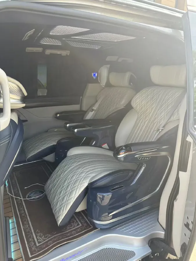 2021 Buick GL8 2.0T 237HP L4 9AT,autocango,china used car exporter,china ev exporter,chinese used car exporter,chinese used ev exporter