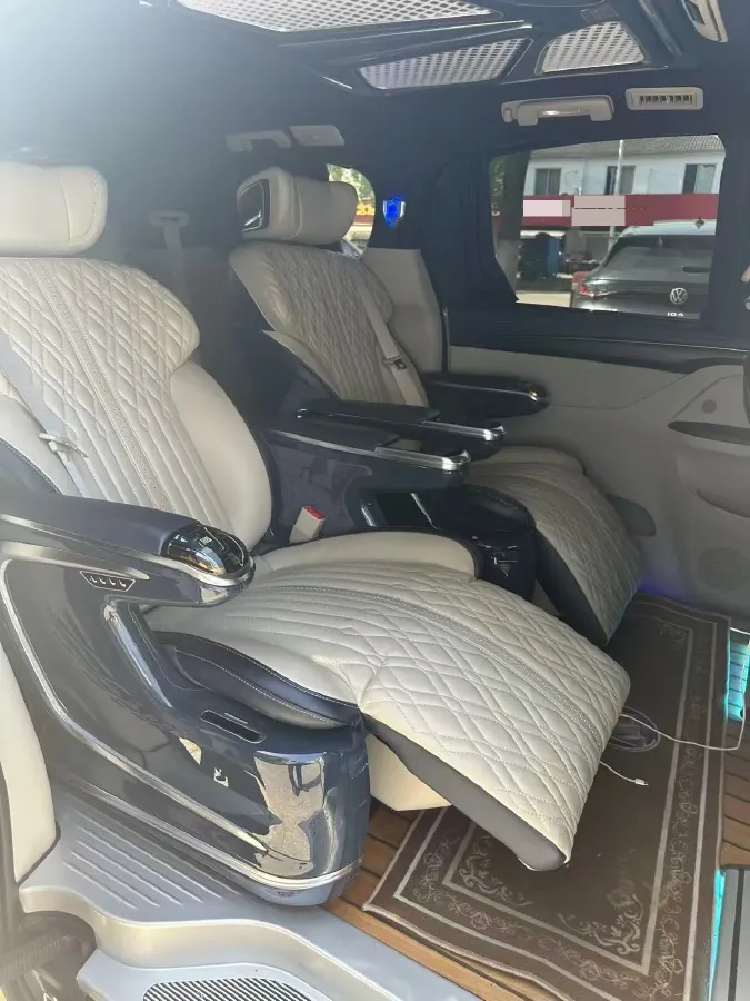 2021 Buick GL8 2.0T 237HP L4 9AT,autocango,china used car exporter,china ev exporter,chinese used car exporter,chinese used ev exporter